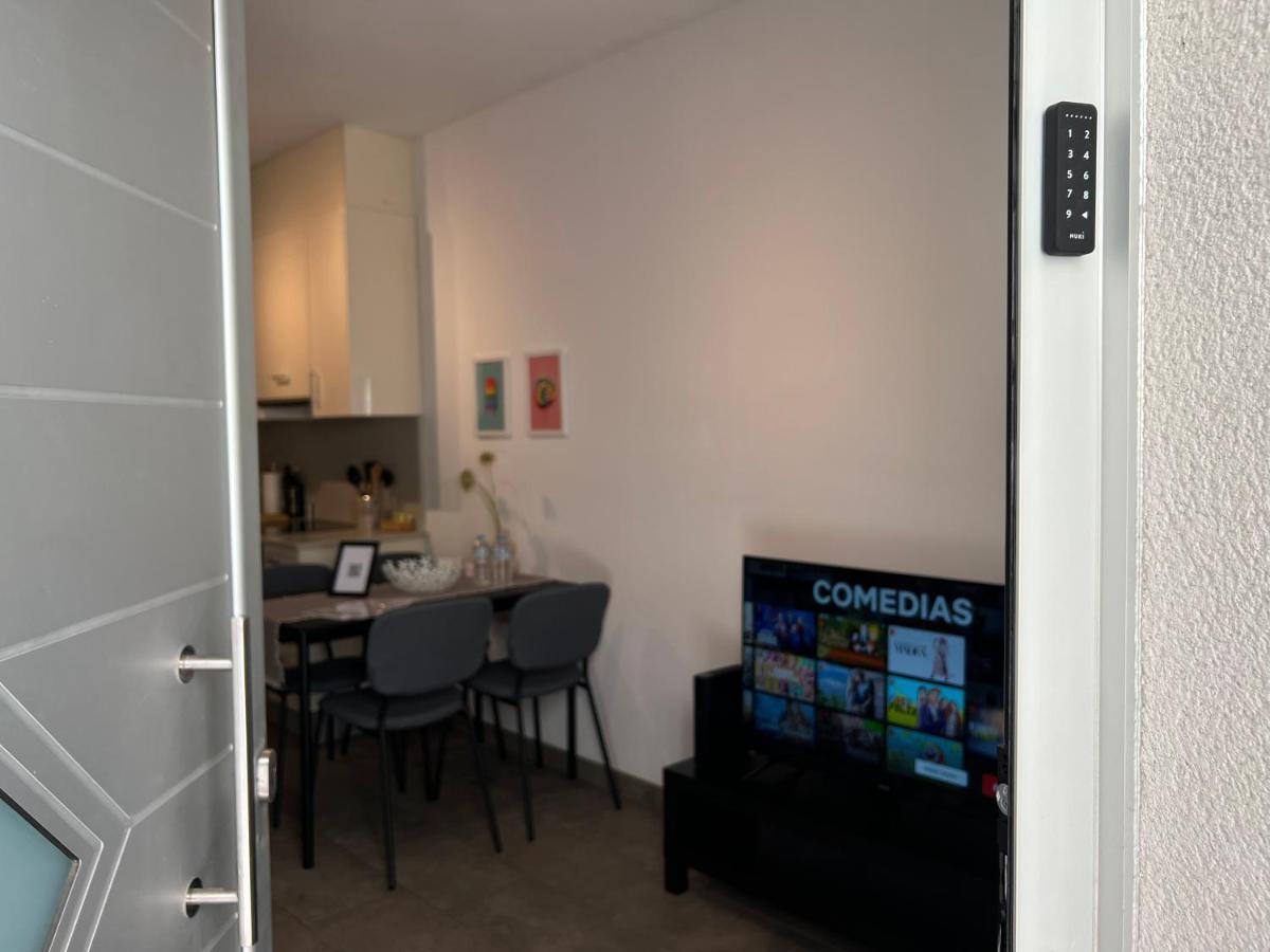 Cozy Apartment Well-Located In Terrassa, Barcelona Eksteriør billede