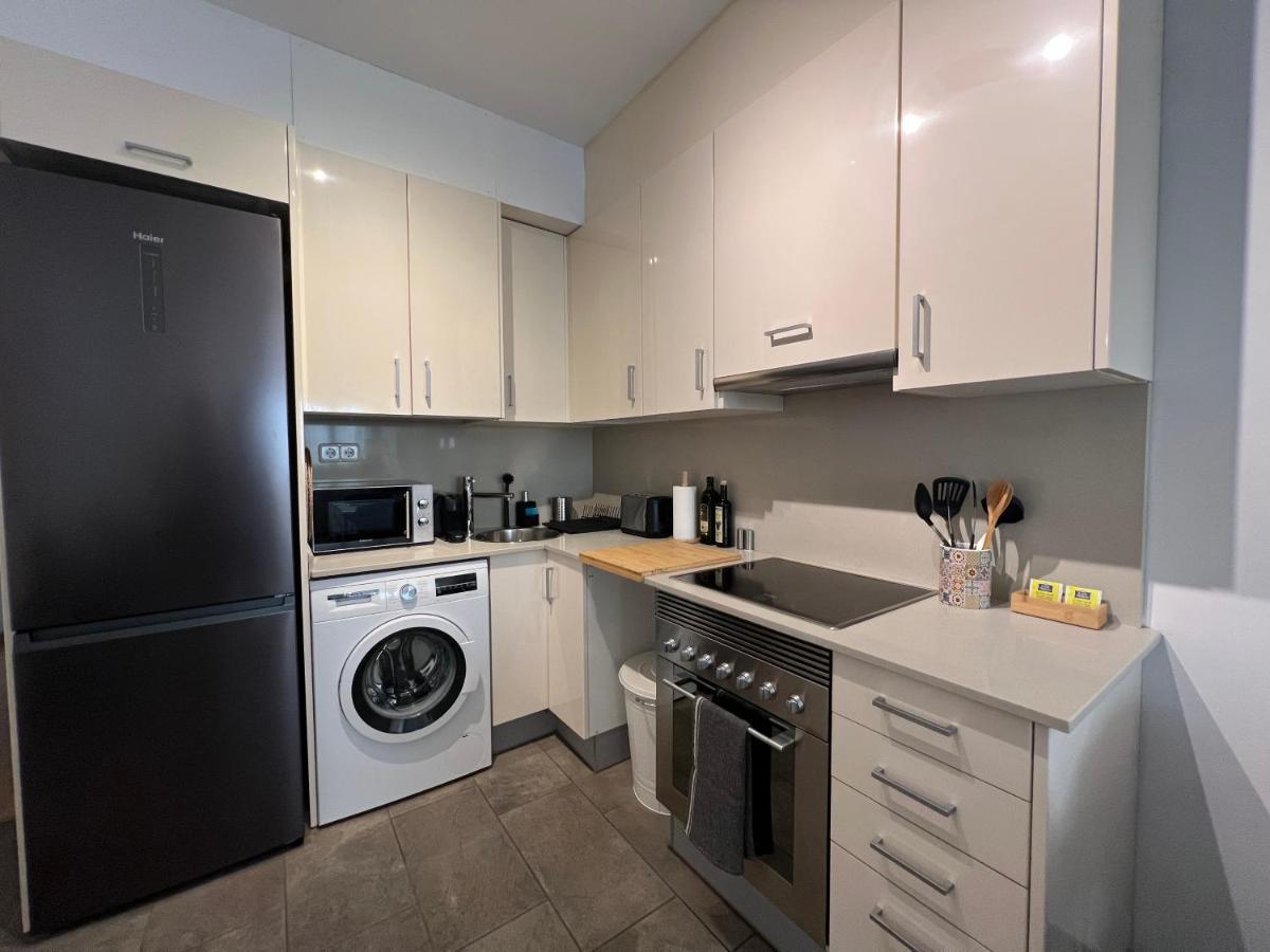Cozy Apartment Well-Located In Terrassa, Barcelona Eksteriør billede